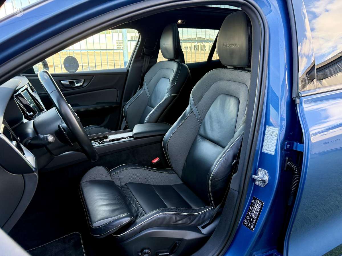 Volvo V60, 2.0 l., Универсал