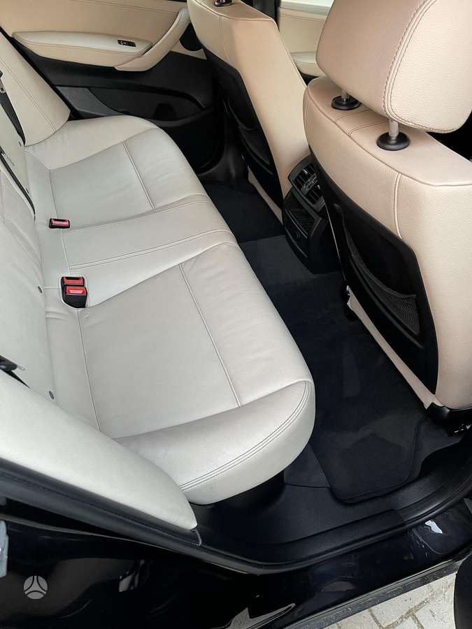 BMW X4, 2.0 l., mpv / minivan