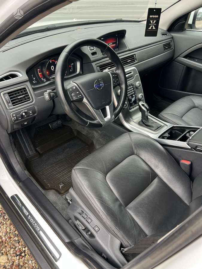 Volvo XC70, 2.4 l., wagon