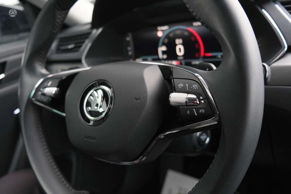 Skoda Superb, 2.0 l., hatchback