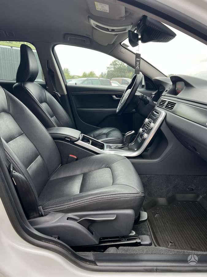 Volvo XC70, 2.4 l., Универсал