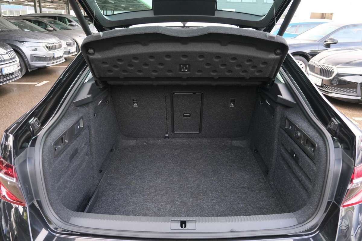 Skoda Superb, 2.0 l., hatchback