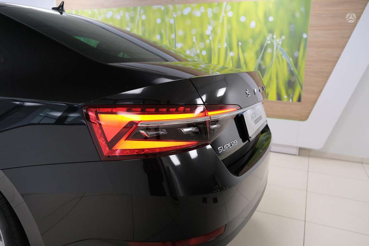 Skoda Superb, 2.0 l., Хэтчбек