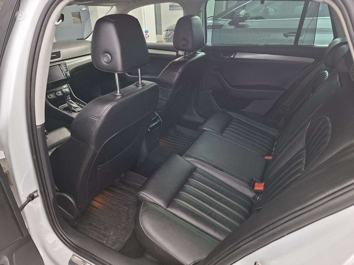 Skoda Superb, 2.0 l., wagon