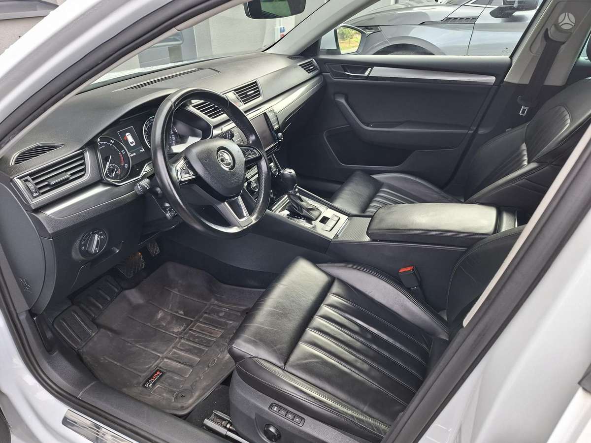Skoda Superb, 2.0 l., Универсал