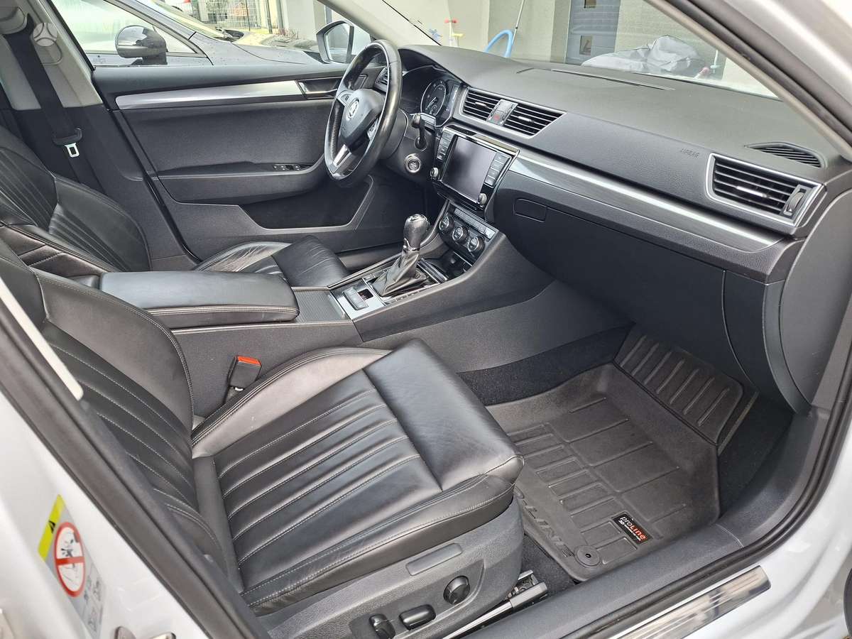 Skoda Superb, 2.0 l., Универсал