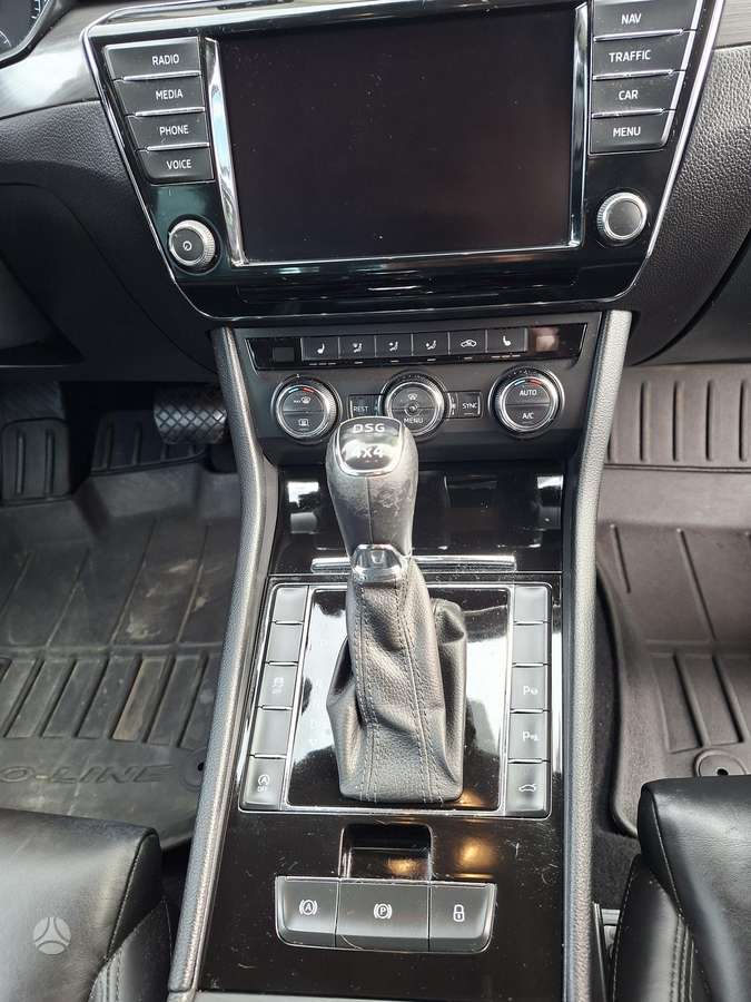 Skoda Superb, 2.0 l., Универсал