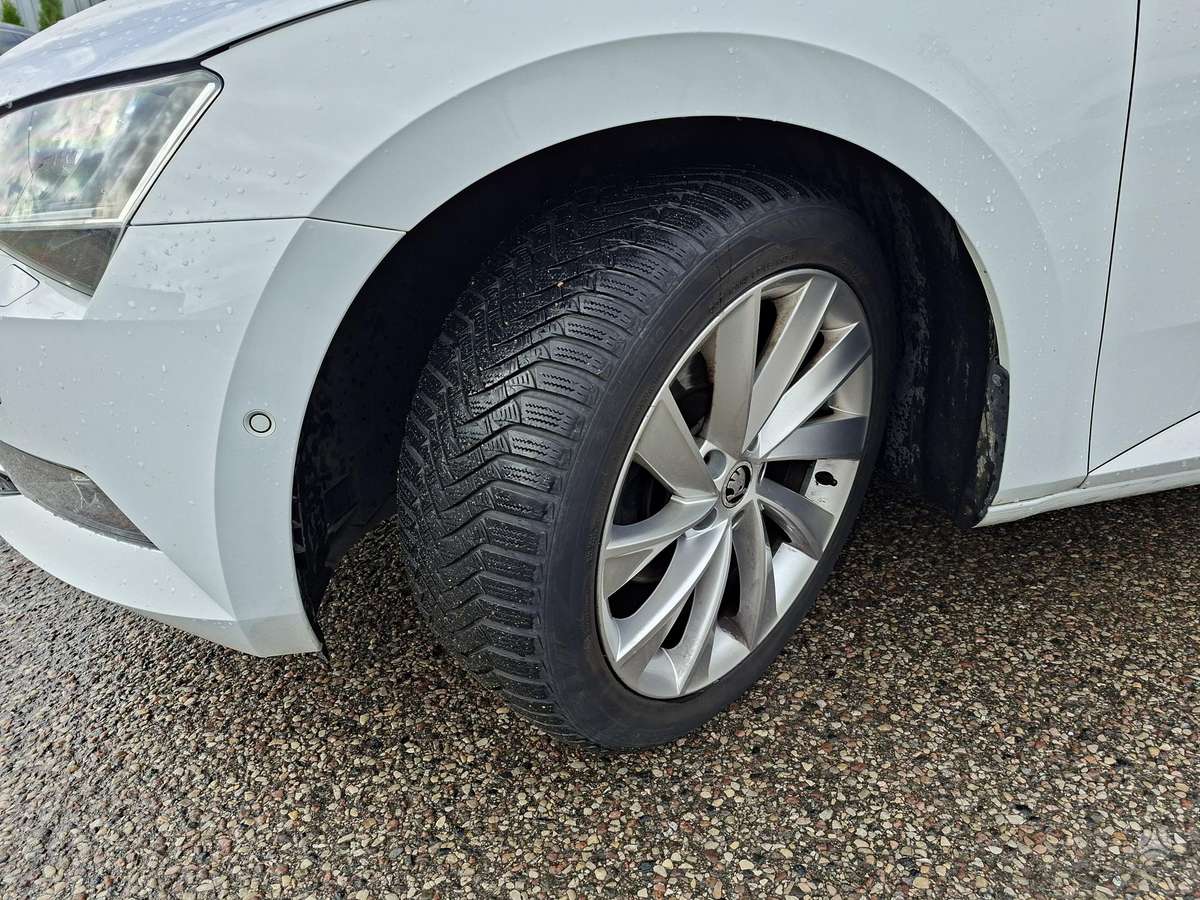Skoda Superb, 2.0 l., wagon