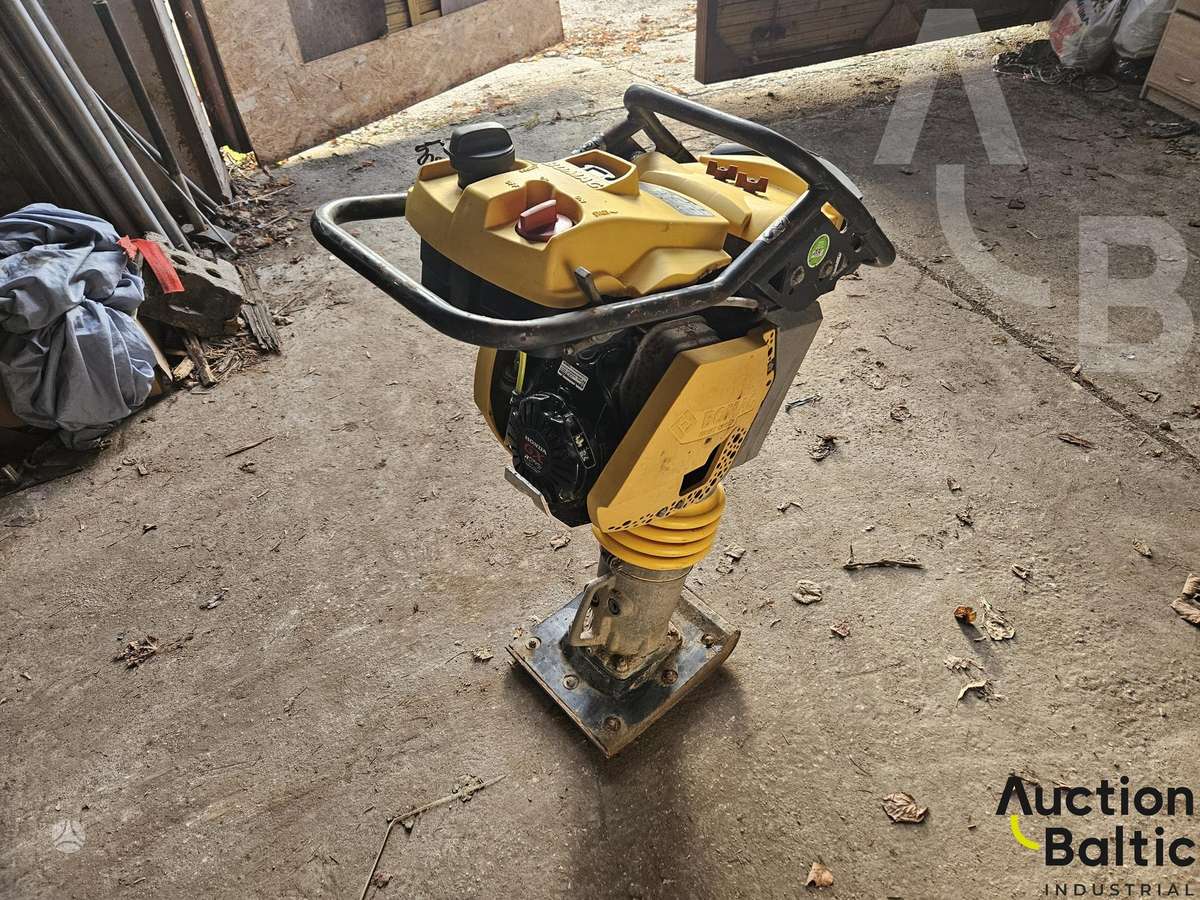 Bomag BT 65, vibro technika