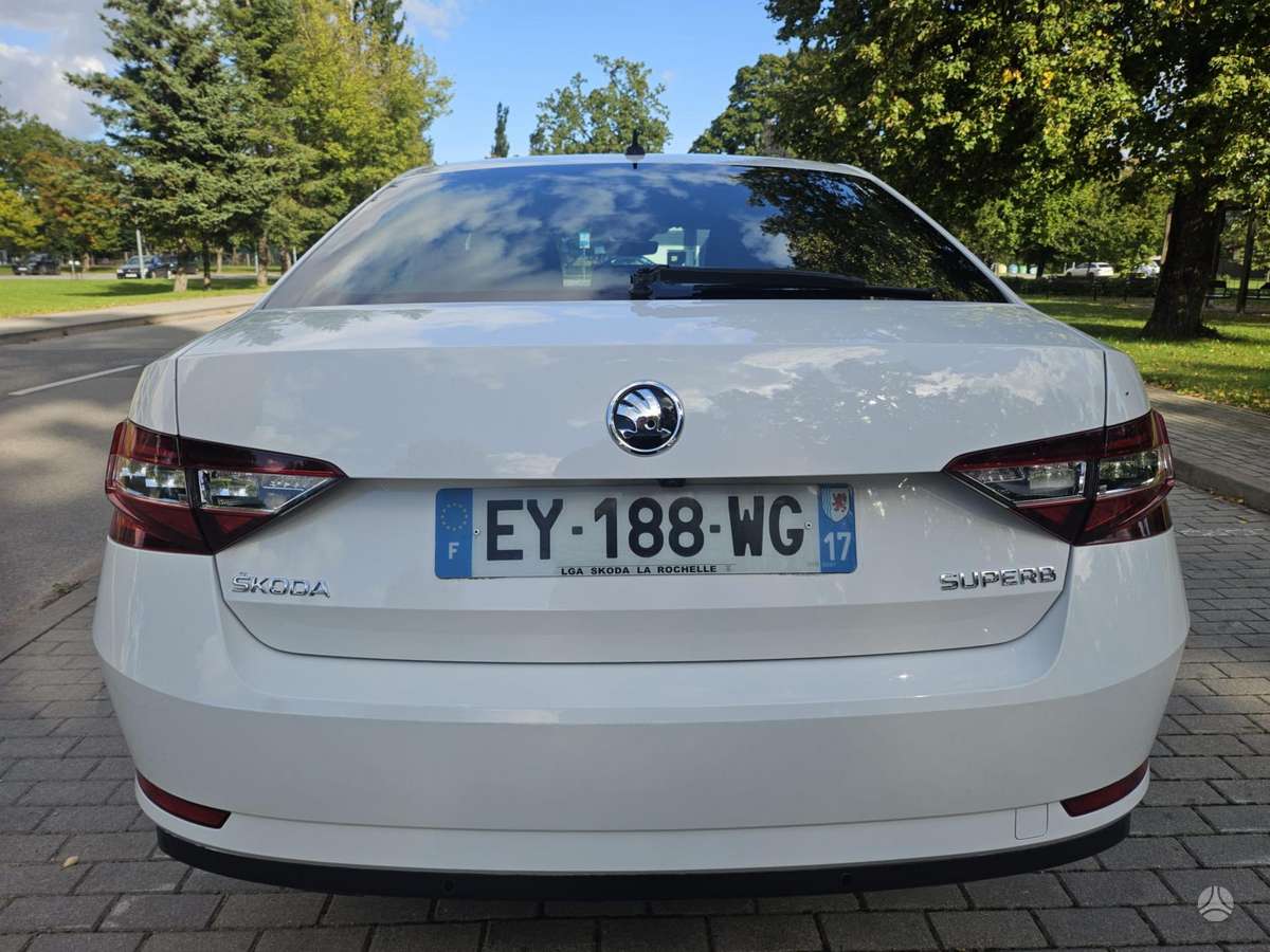 Skoda Superb, 2.0 l., hatchback