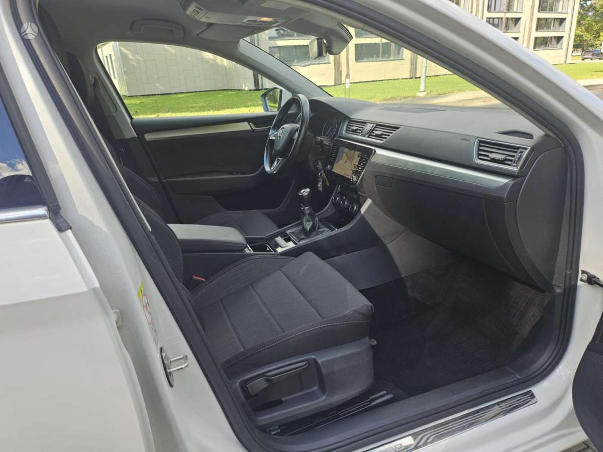 Skoda Superb, 2.0 l., Хэтчбек