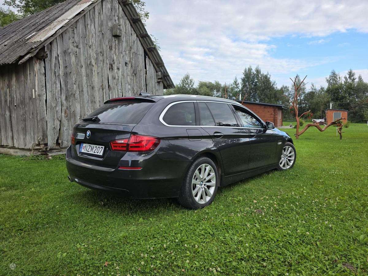 BMW 520, 2.0 l., wagon