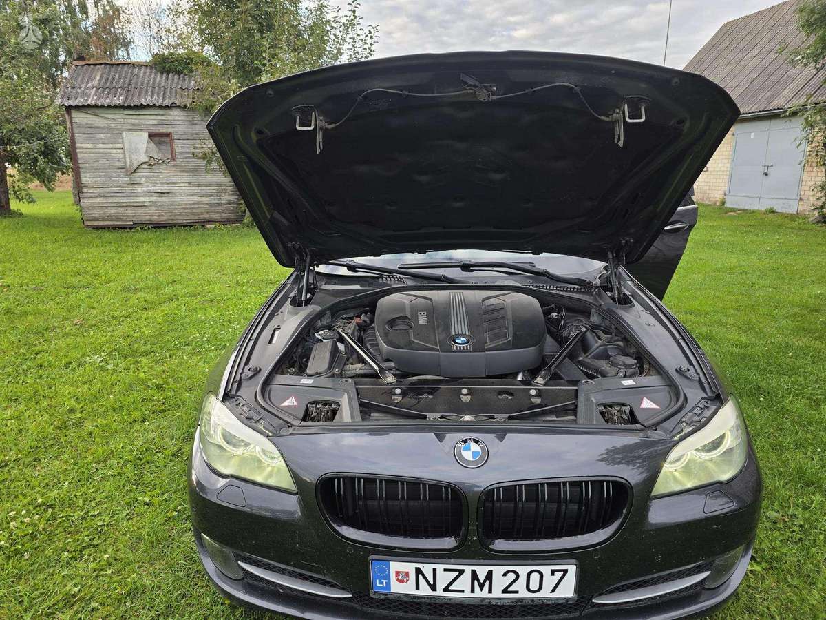 BMW 520, 2.0 l., universalas