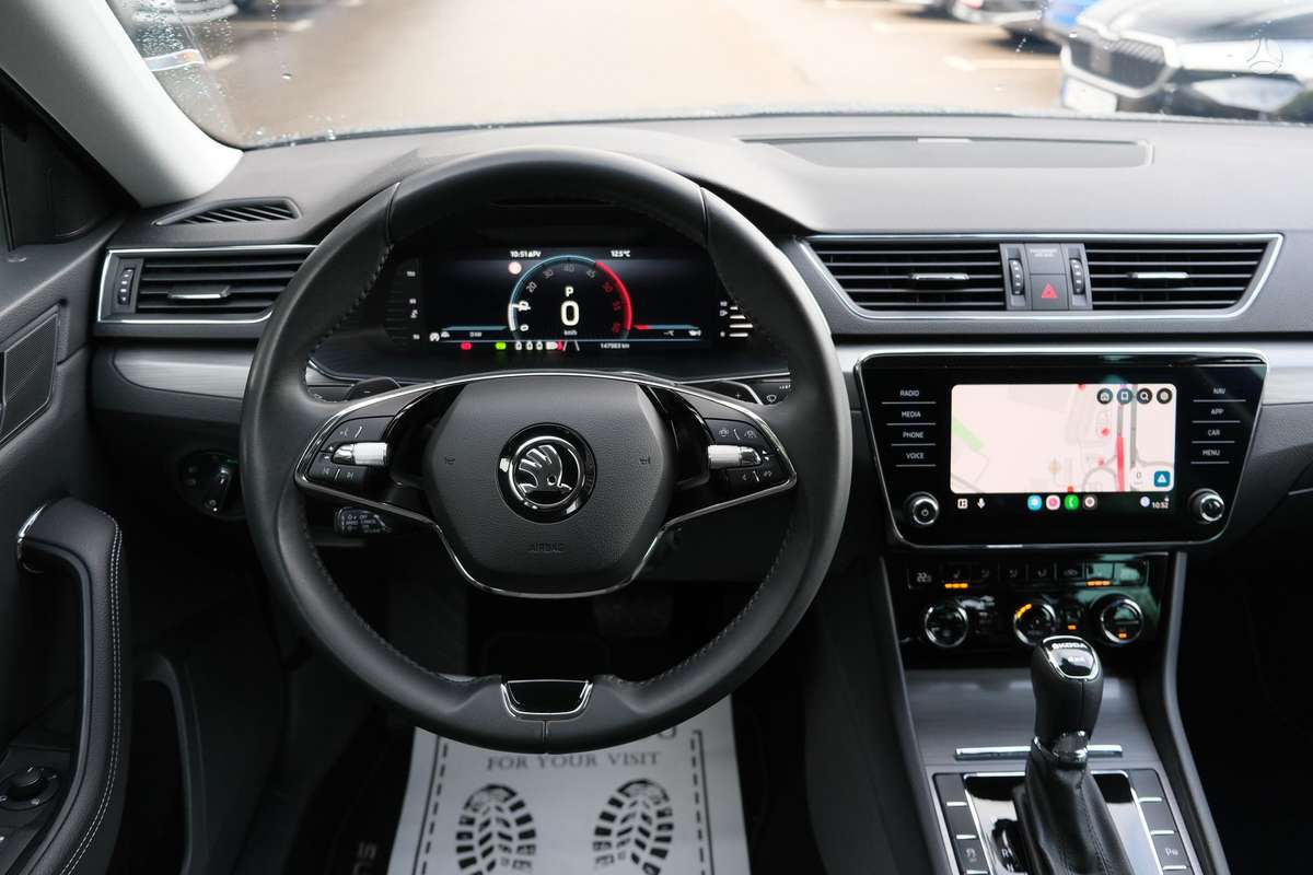 Skoda Superb, 2.0 l., Хэтчбек
