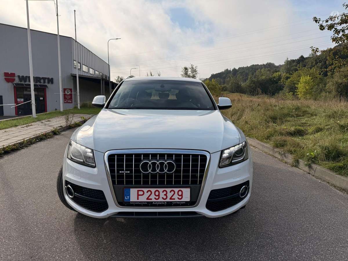 Audi Q5, 2.0 l., Внедорожник / Кроссовер