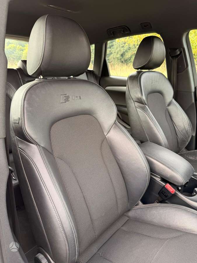 Audi Q5, 2.0 l., Внедорожник / Кроссовер