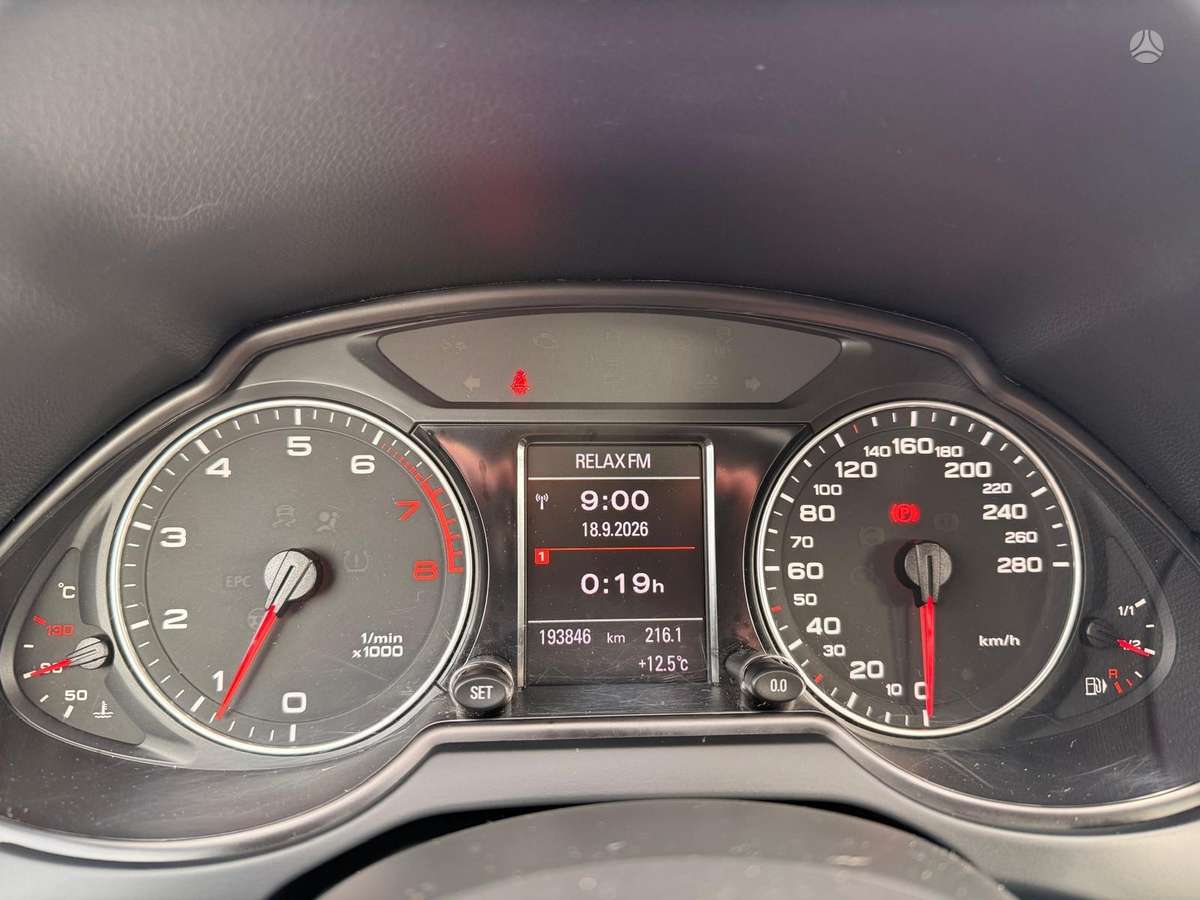 Audi Q5, 2.0 l., Внедорожник / Кроссовер