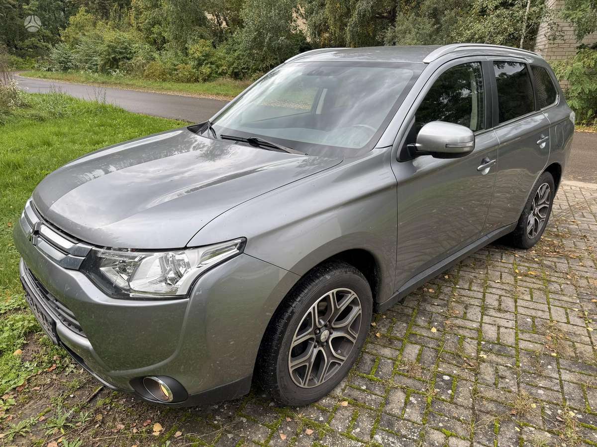 Mitsubishi Outlander, off-road / crossover
