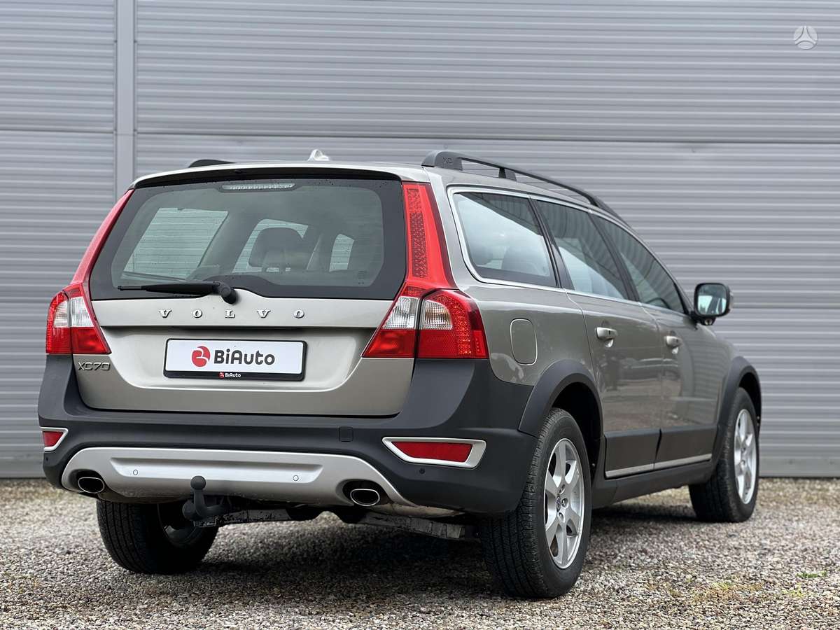 Volvo XC70, 2.4 l., Универсал