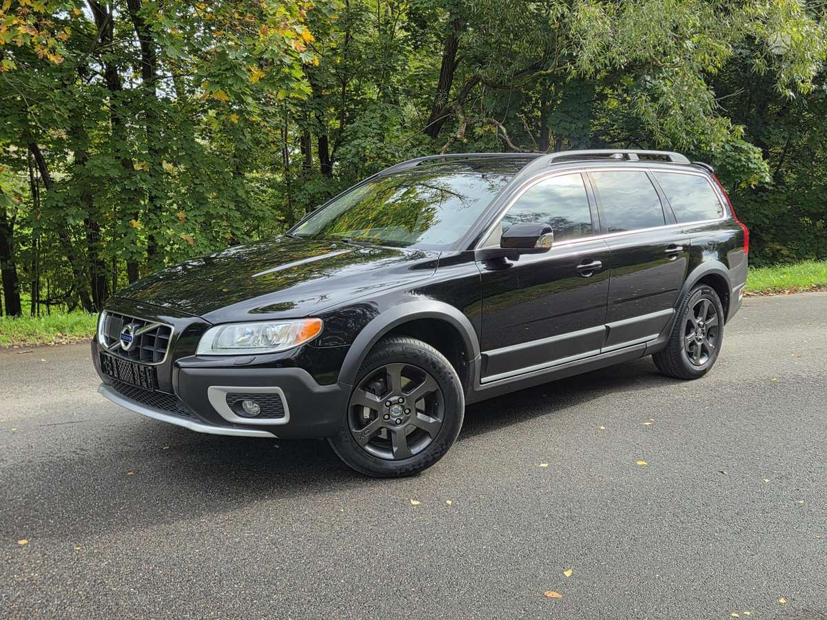 Volvo XC70, 2.0 l., Универсал