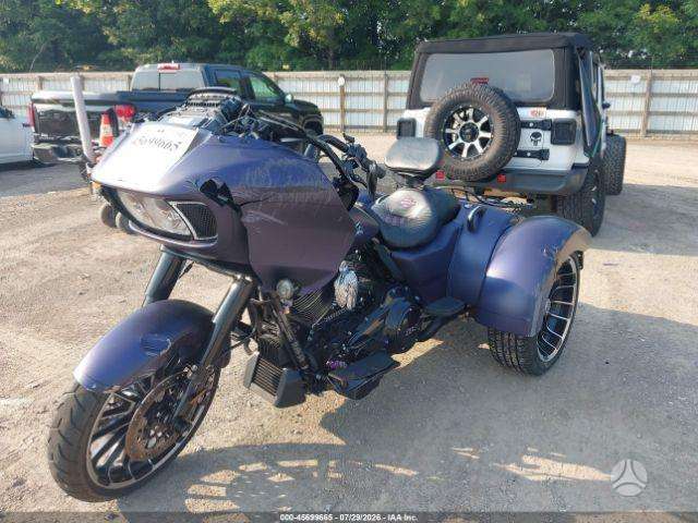 Harley-Davidson Road Glide, trikes