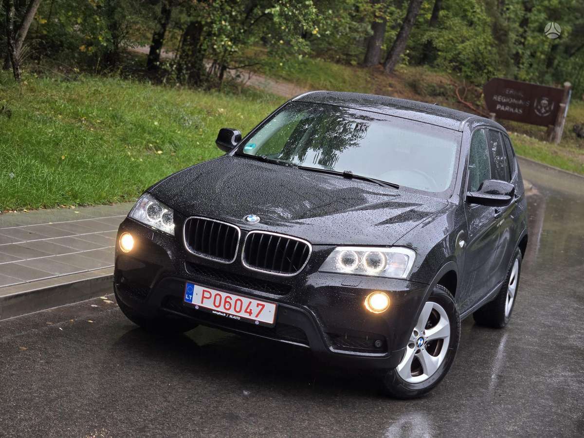 BMW X3, 2.0 l., off-road / crossover