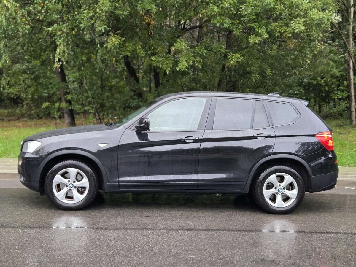 BMW X3, 2.0 l., off-road / crossover