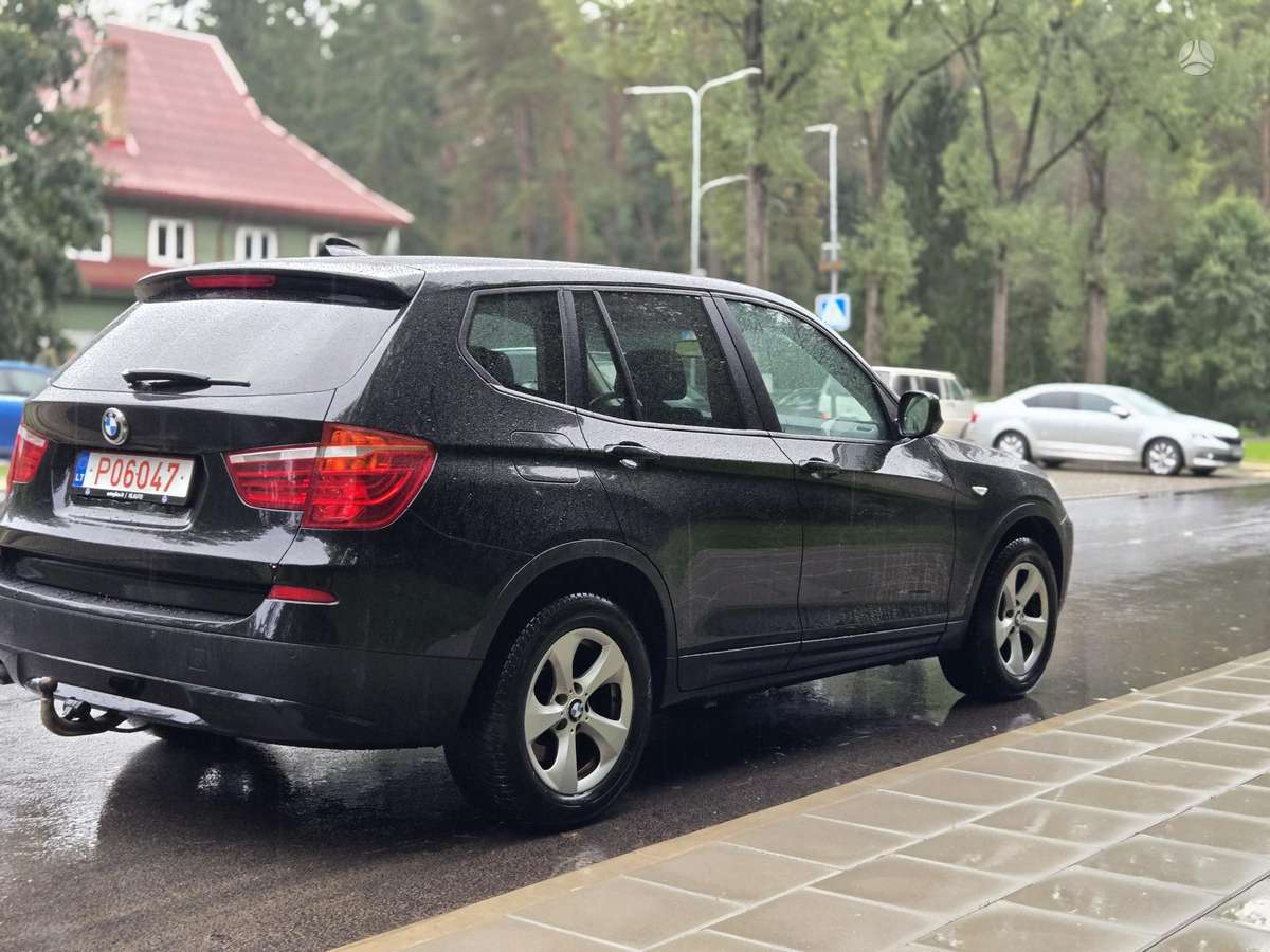 BMW X3, 2.0 l., off-road / crossover