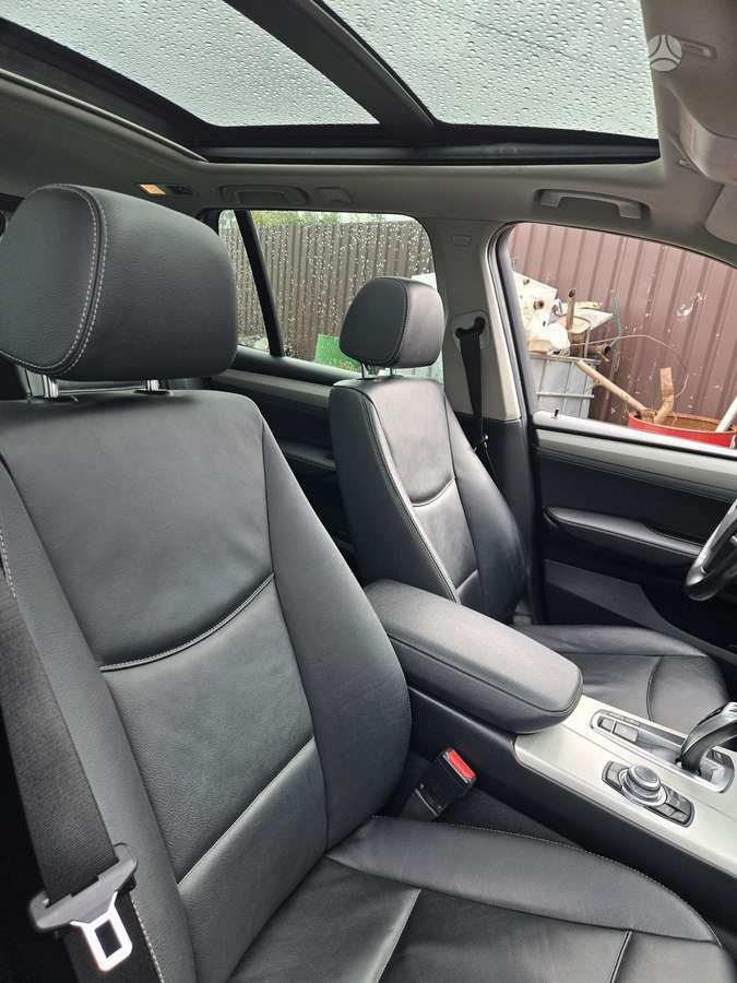 BMW X3, 2.0 l., off-road / crossover