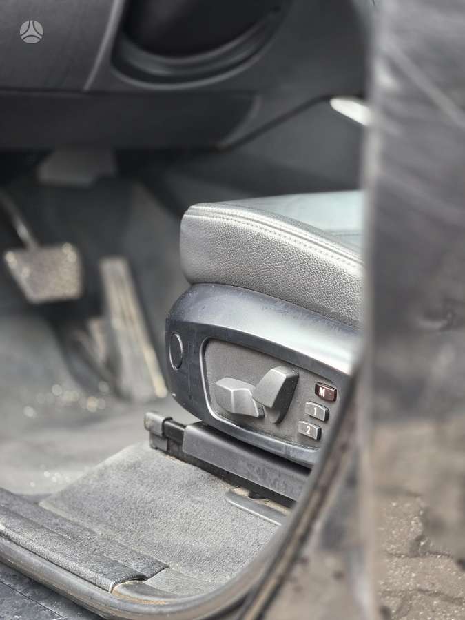 BMW X3, 2.0 l., off-road / crossover