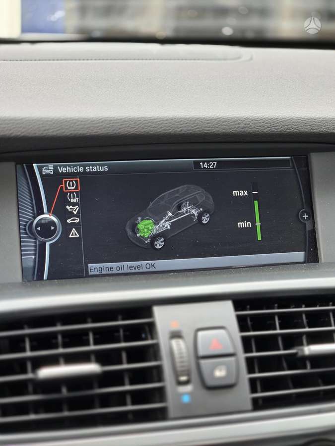 BMW X3, 2.0 l., off-road / crossover