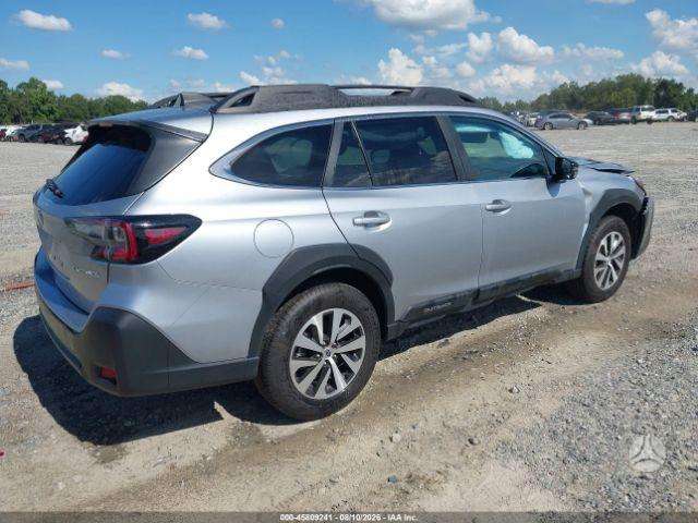 Subaru Outback, 2.5 l., Хэтчбек