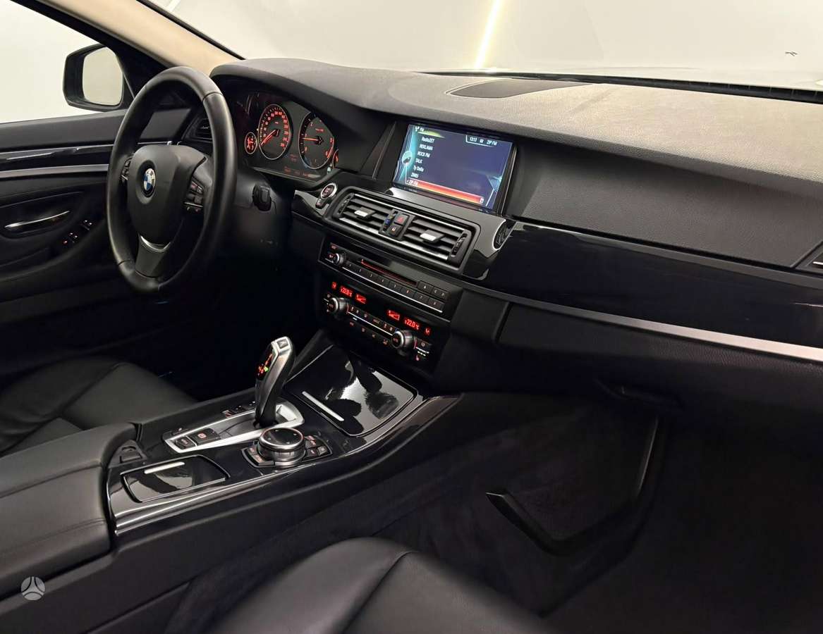 BMW 520, 2.0 l., wagon