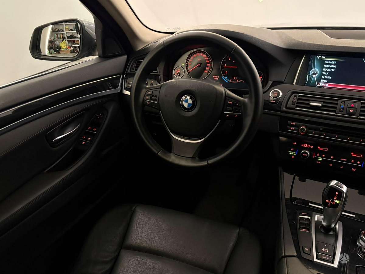 BMW 520, 2.0 l., wagon
