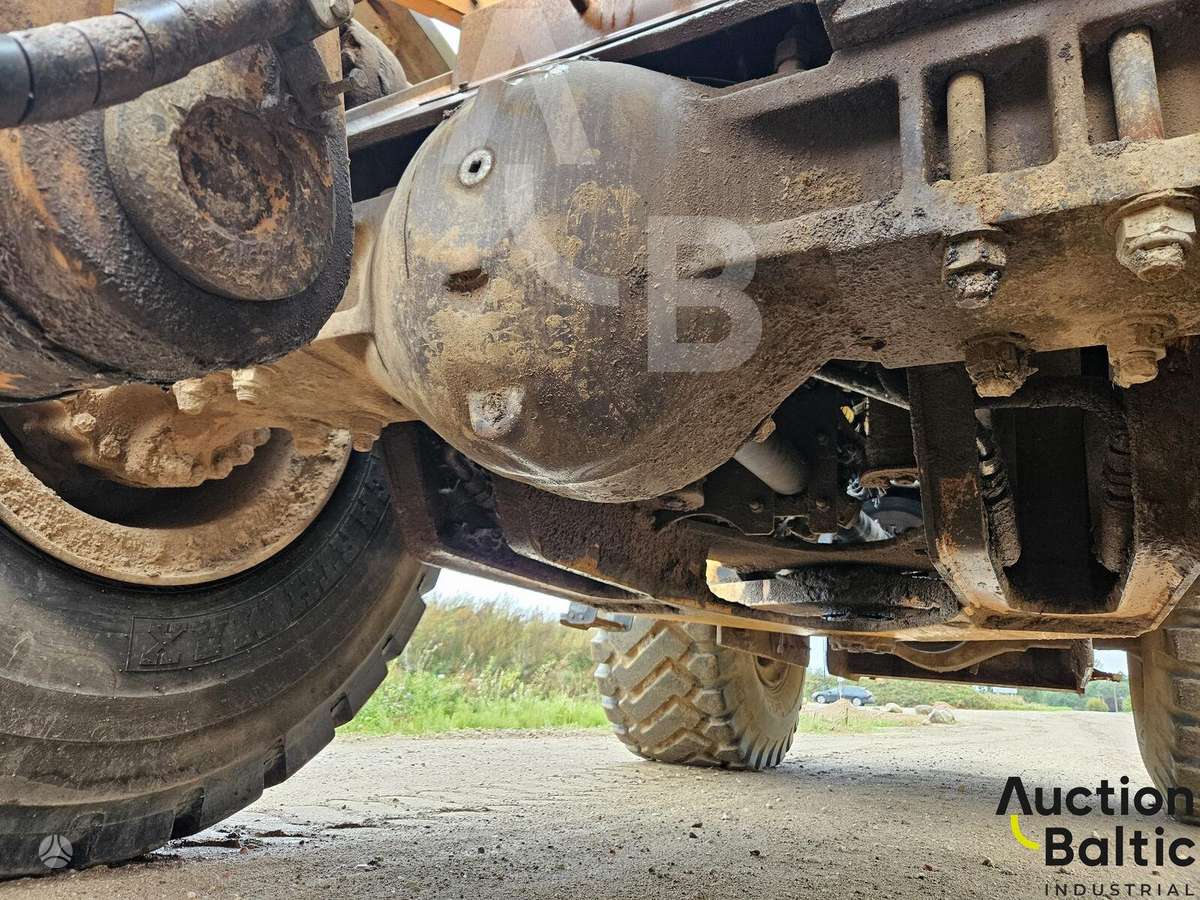 Case 921 E, frontal loader