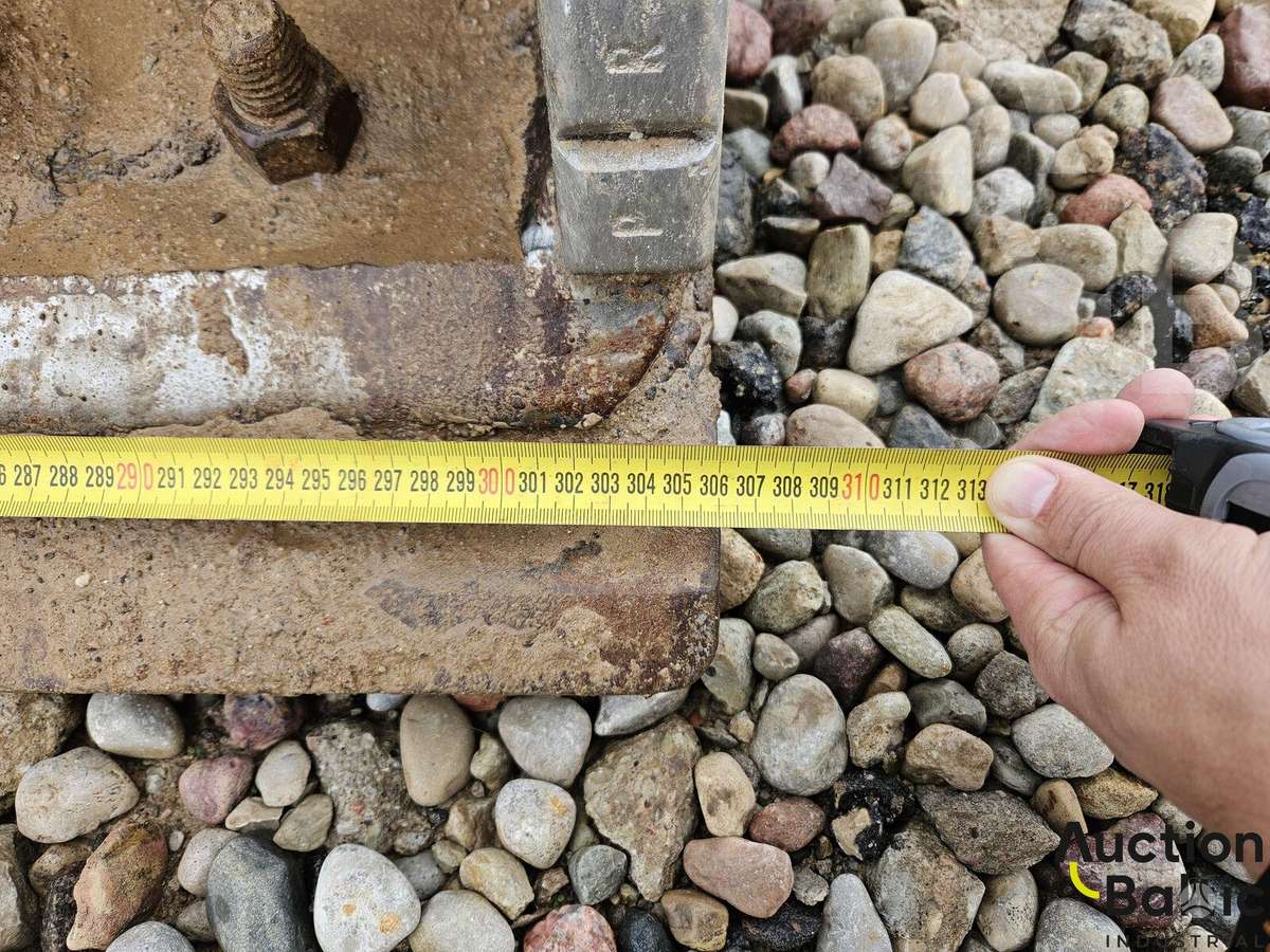 Case 921 E, frontaliniai krautuvai