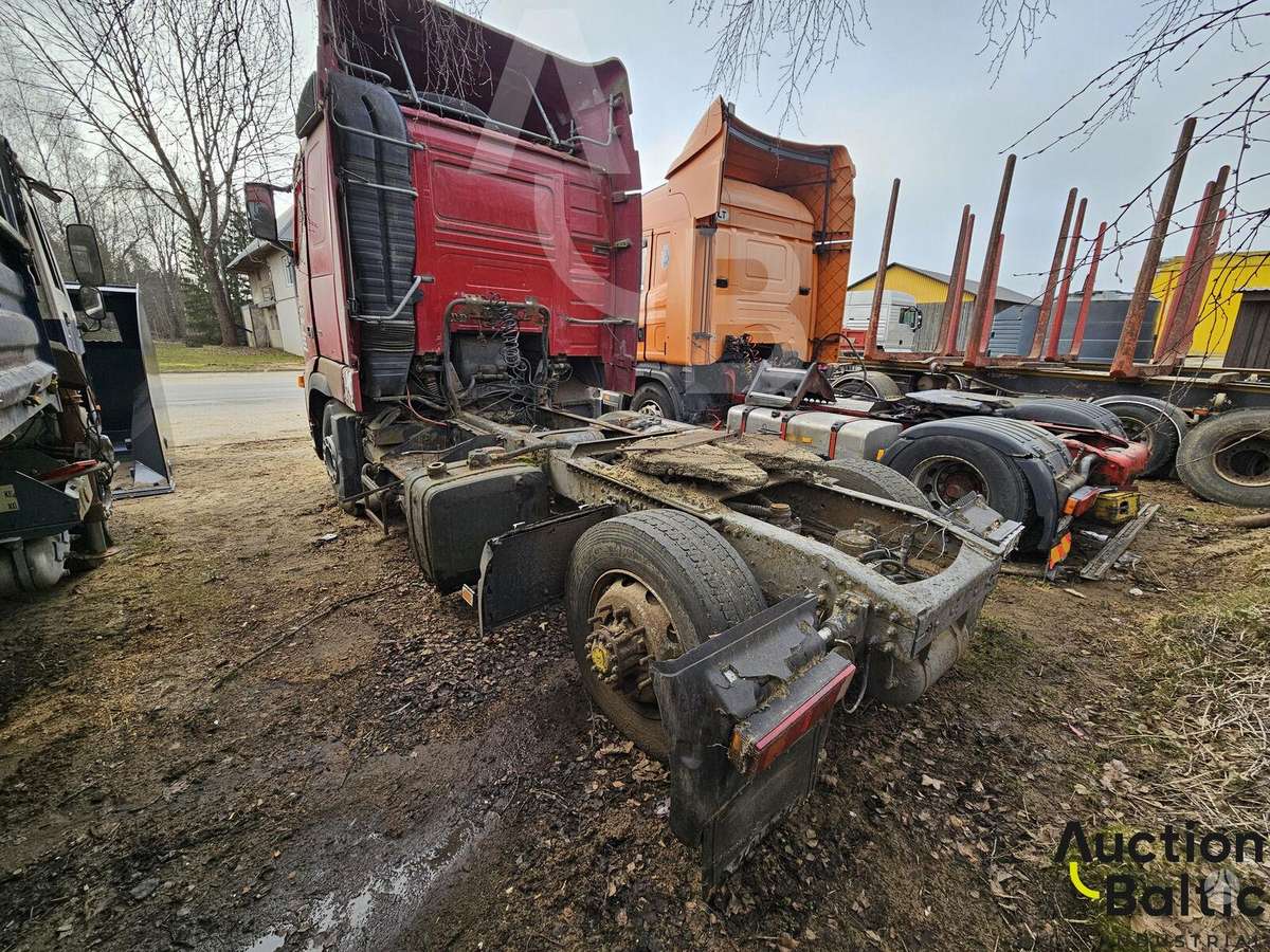 Volvo FH12, kita