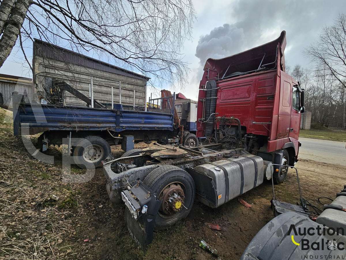 Volvo FH12, kita