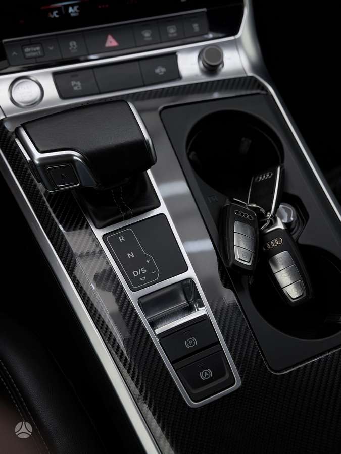 Audi A6, 2.0 l., wagon