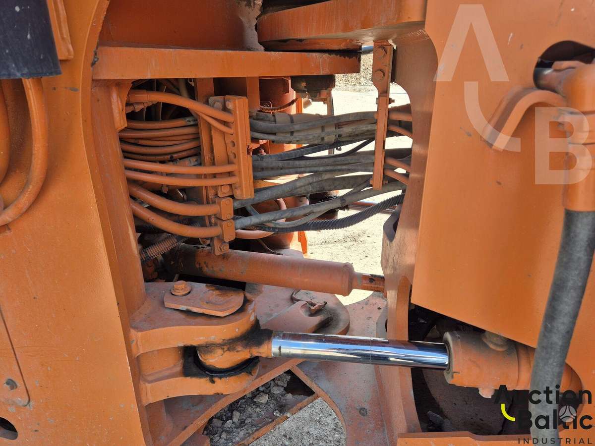 Hitachi ZW250-6, frontal loader