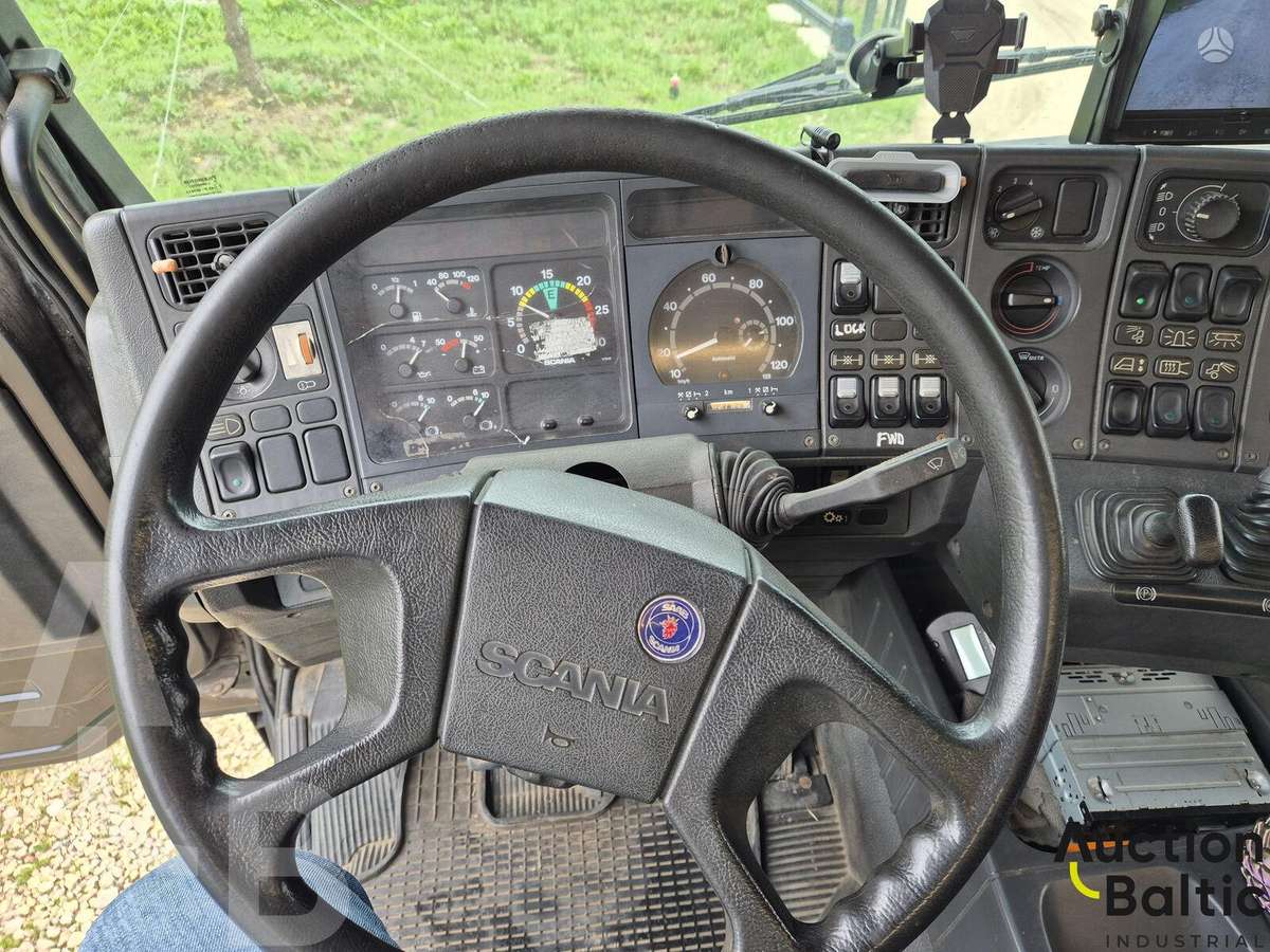 Scania P 113, timber trucks