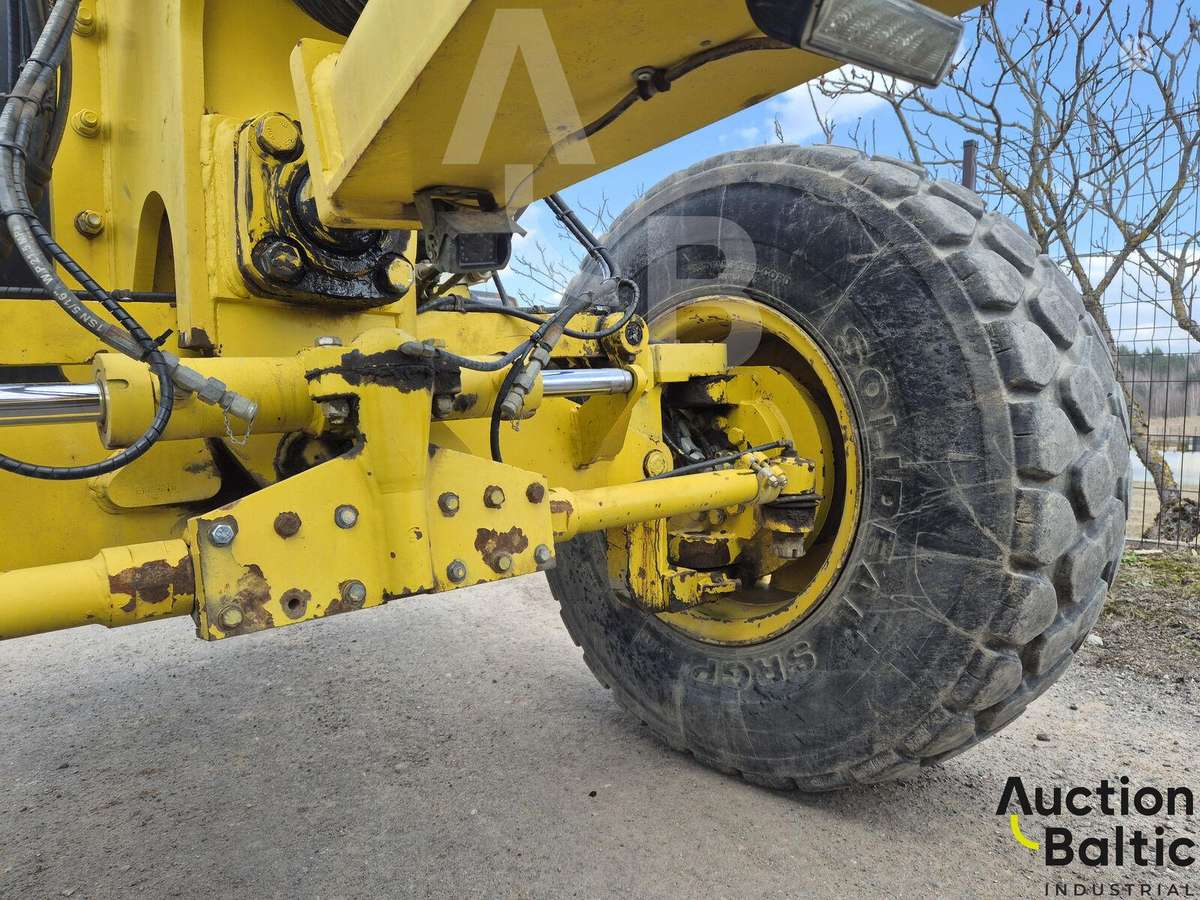 XCMG GR215, grader