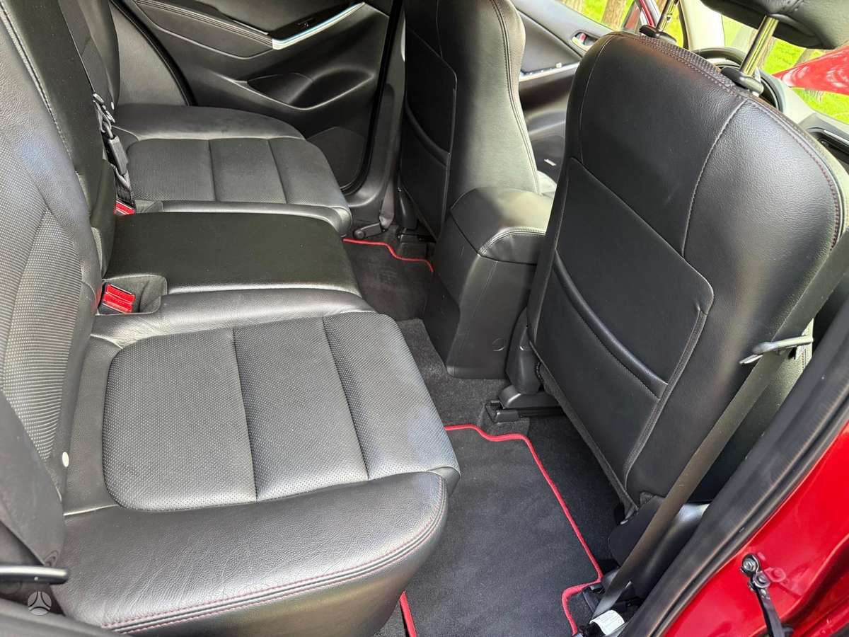 Mazda CX-5, 2.0 l., off-road / crossover