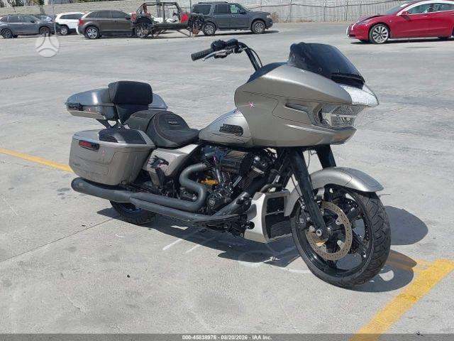 Harley-Davidson FLTRI, choppers / cruisers / custom