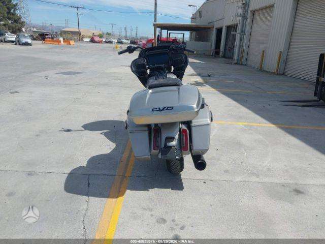 Harley-Davidson FLTRI, choppers / cruisers / custom