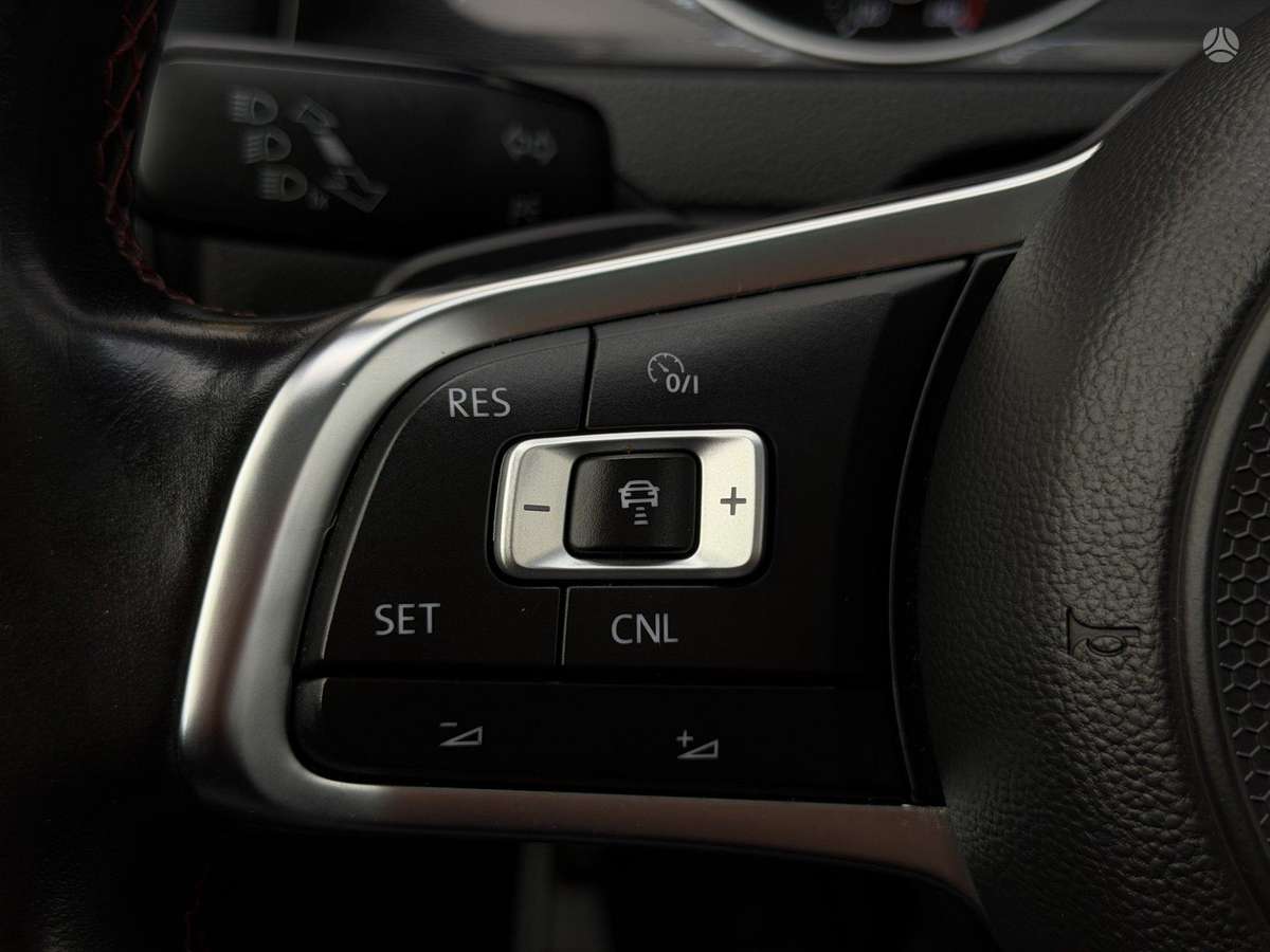 Volkswagen Golf, 2.0 l., hatchback