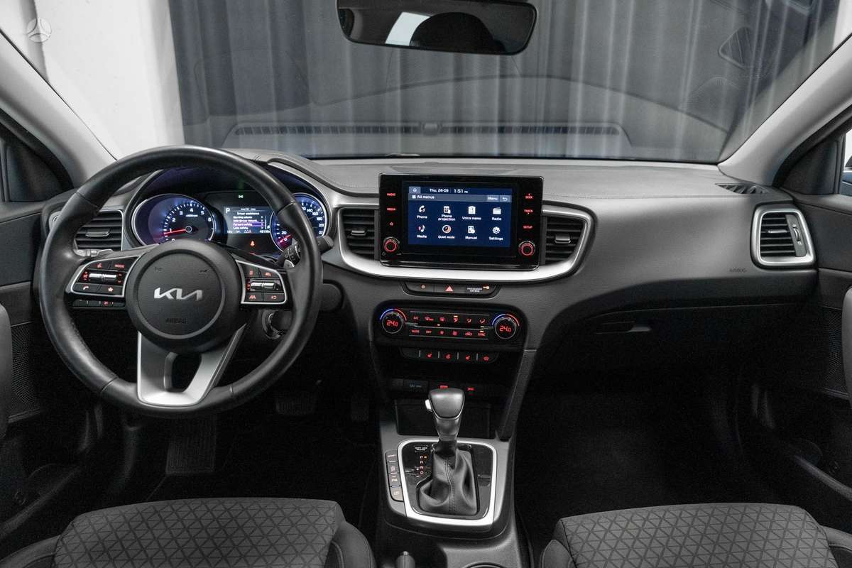Kia Ceed, 1.6 l., hatchback