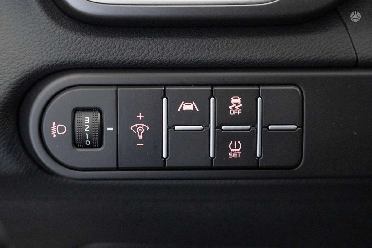Kia Ceed, 1.6 l., Хэтчбек