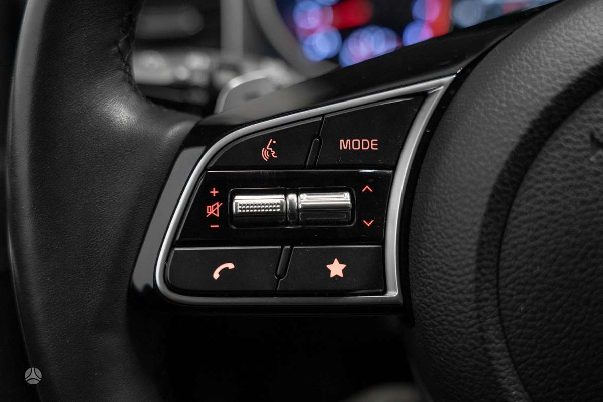 Kia Ceed, 1.6 l., Хэтчбек