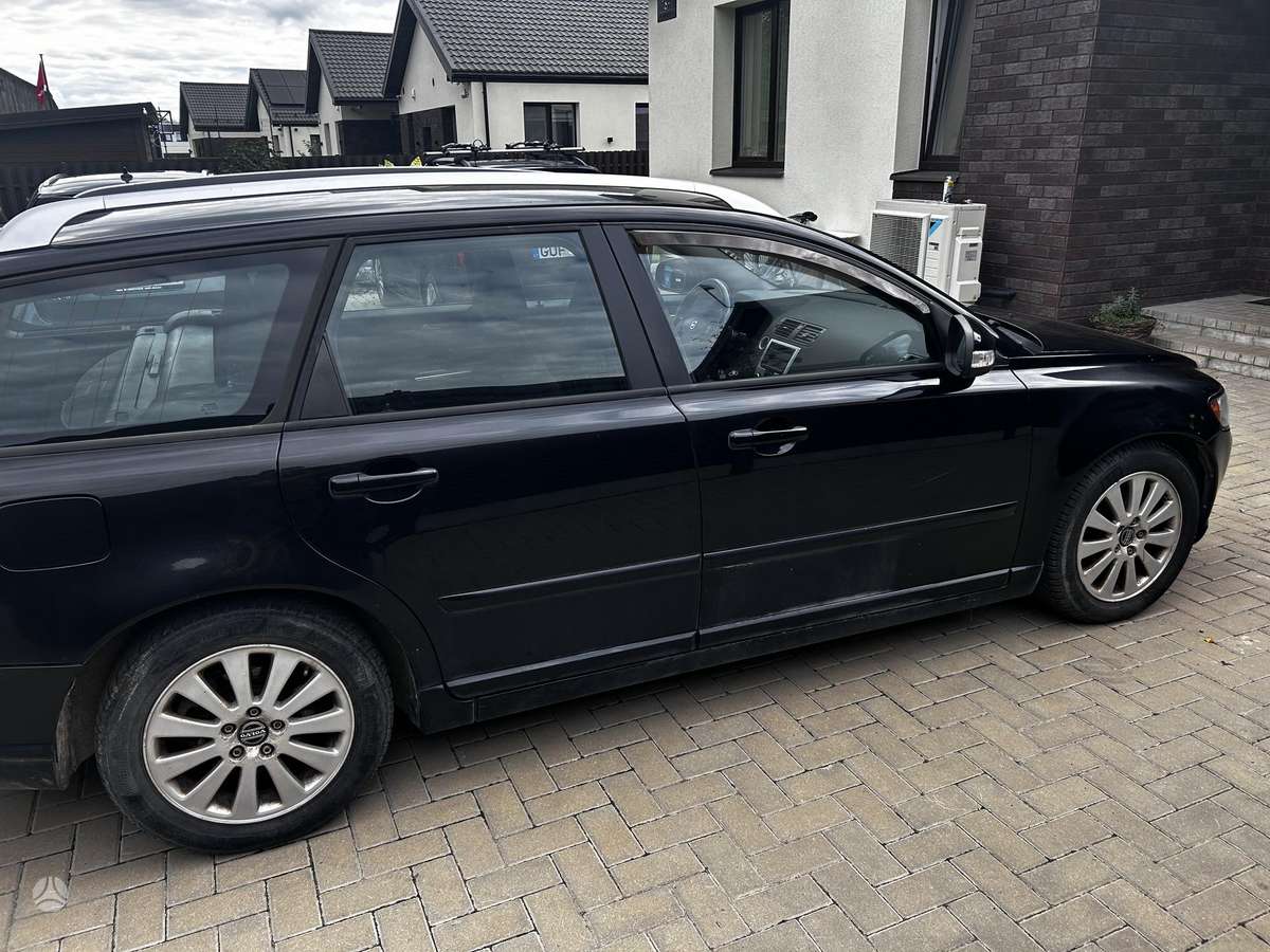 Volvo V50, 1.6 l., wagon